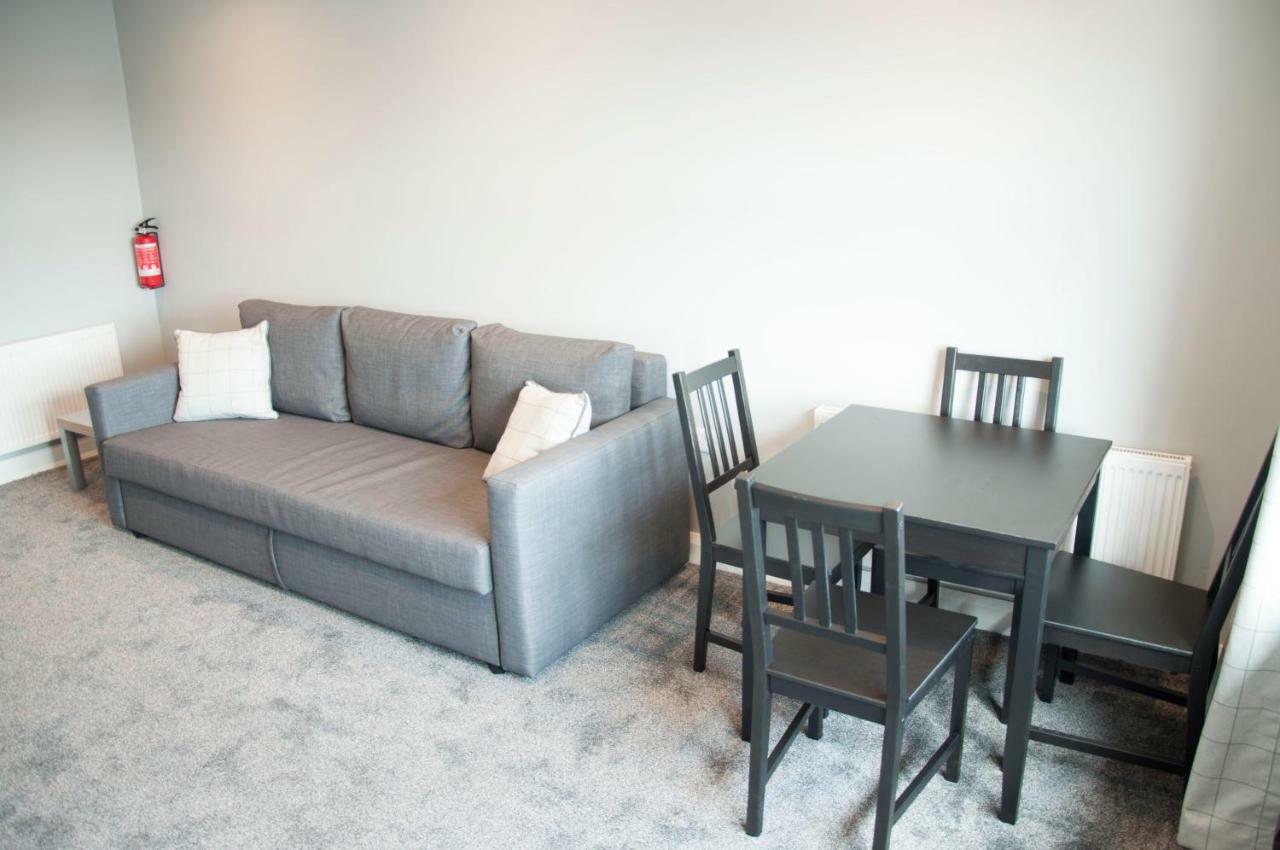 The Square Guest Apartment Stewartstown Exteriör bild